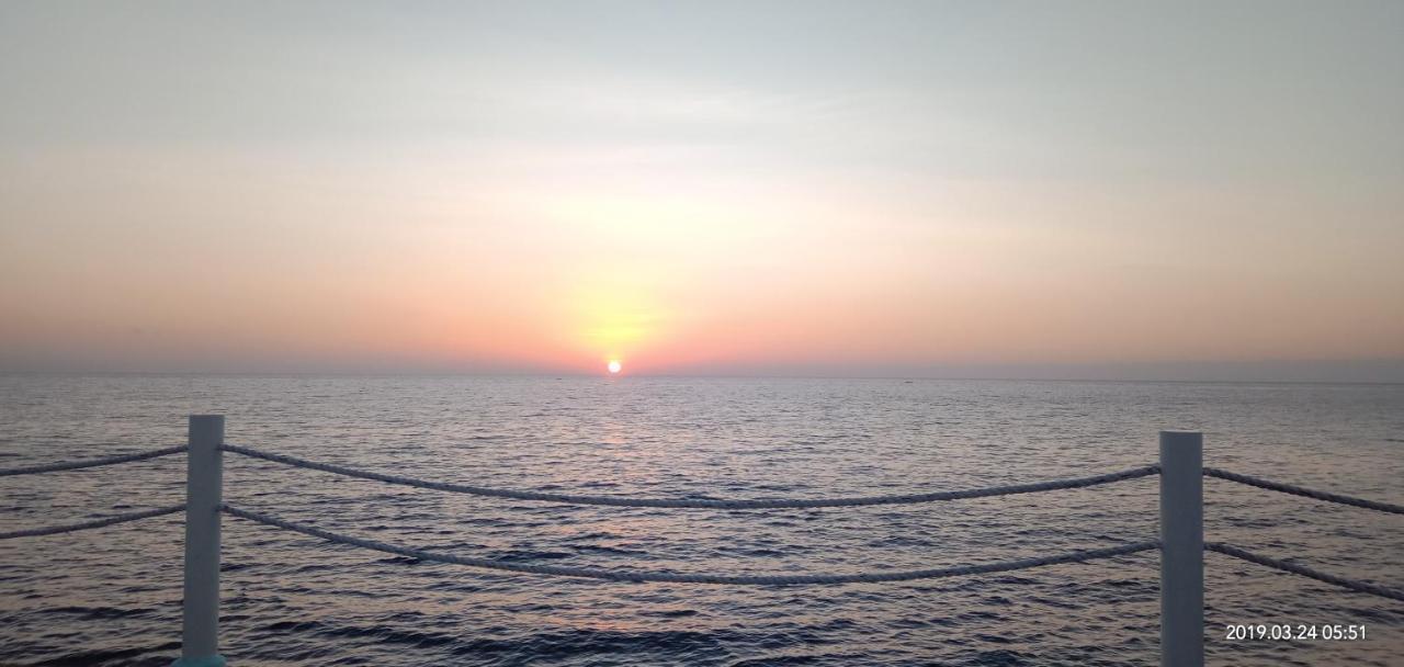 Seascape Beach Resort Oslob Dış mekan fotoğraf